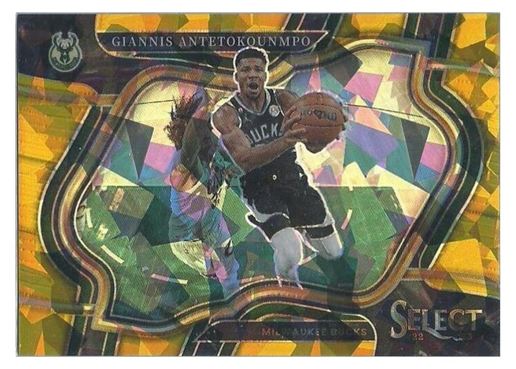 2022-23 Panini Select Base Set Giannis Antetokounmpo #261 card