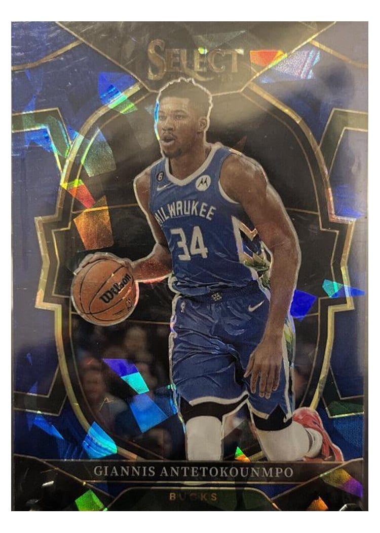 2022-23 Panini Select Base Set Giannis Antetokounmpo #61 card