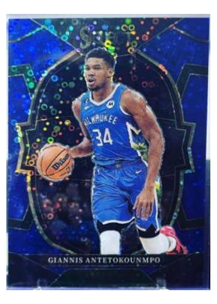 2022-23 Panini Select Base Set Giannis Antetokounmpo #61 card