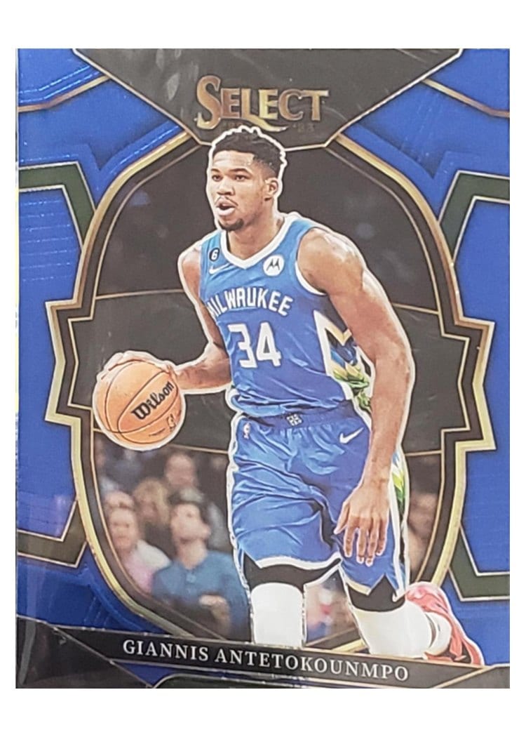 2022-23 Panini Select Base Set Giannis Antetokounmpo #61 card