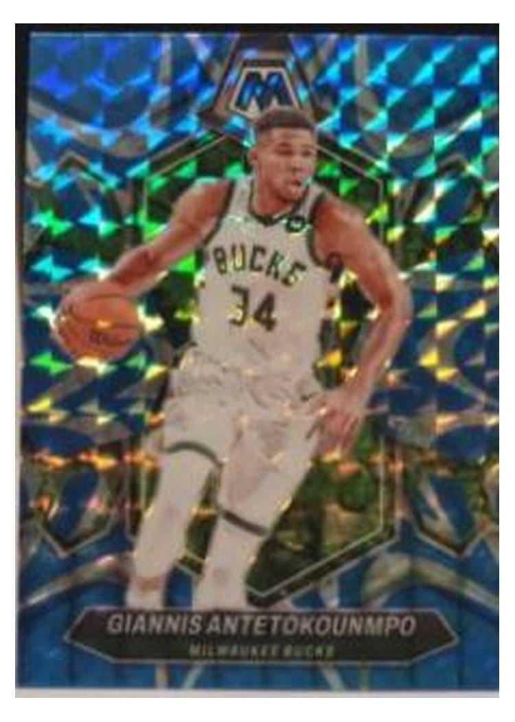 2023-24 Panini Mosaic Base Set Giannis Antetokounmpo #77 card