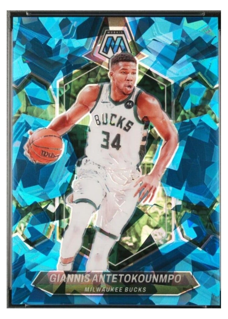 2023-24 Panini Mosaic Base Set Giannis Antetokounmpo #77 card