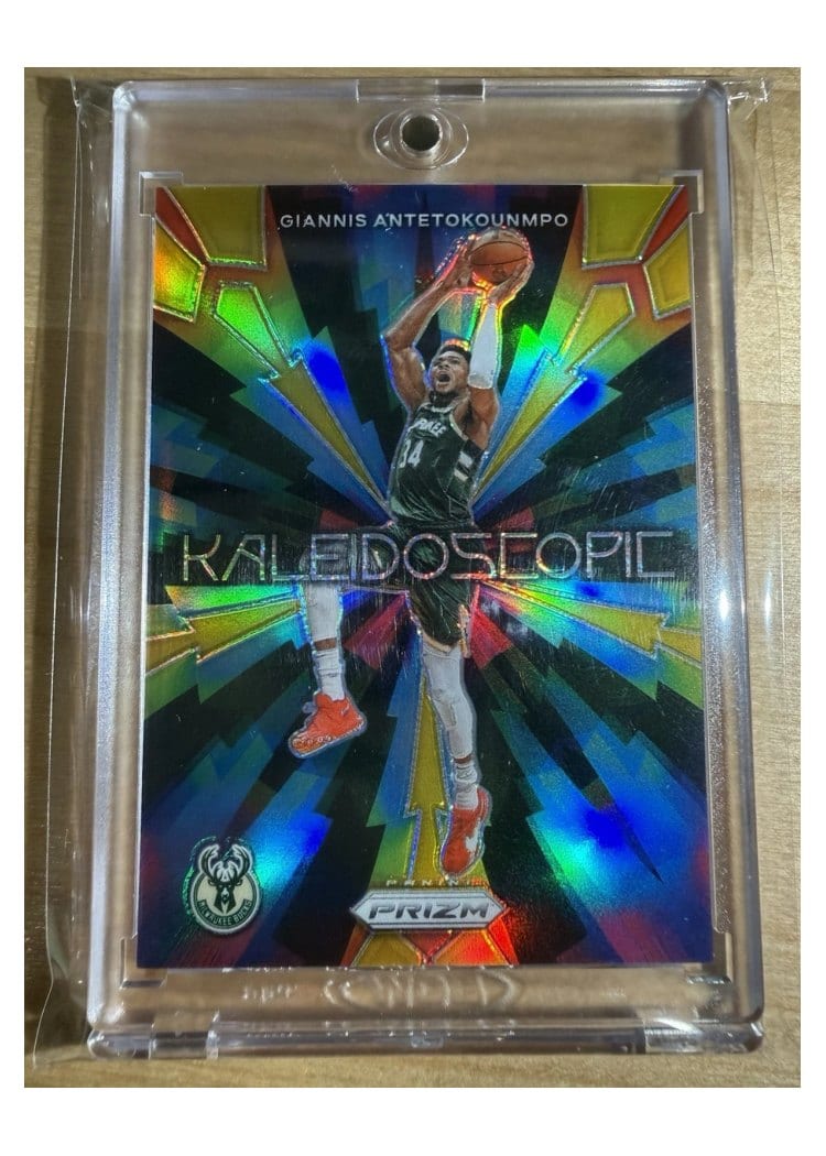 2023-24 Panini Prizm Base Set Giannis Antetokounmpo #103 card