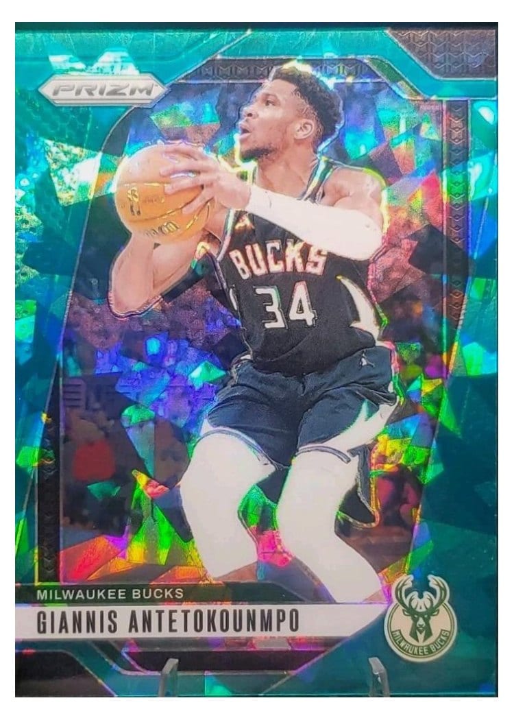 2024-25 Panini Prizm Base Set Giannis Antetokounmpo #85 card