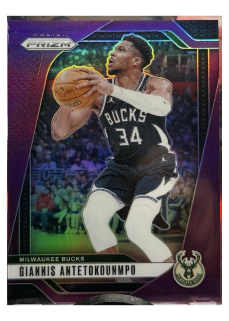 2024-25 Panini Prizm Base Set Giannis Antetokounmpo #85 card