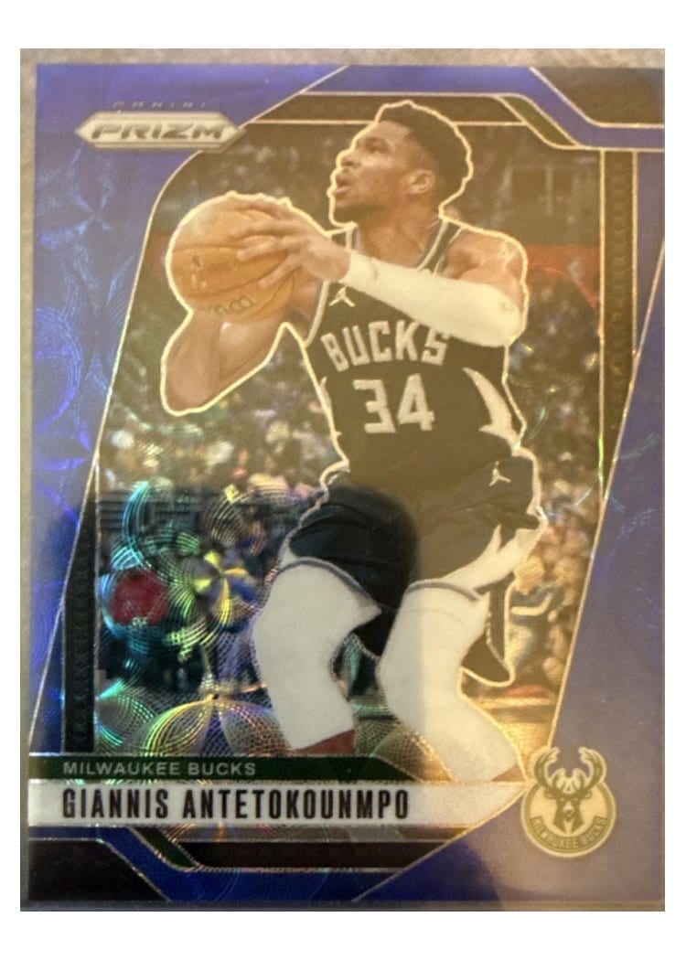2024-25 Panini Prizm Base Set Giannis Antetokounmpo #85 card