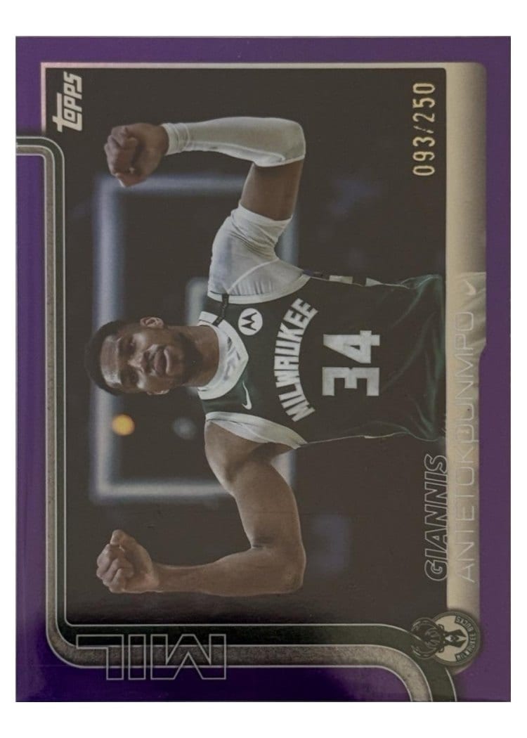 2025 Topps Giannis Antetokounmpo #54 card