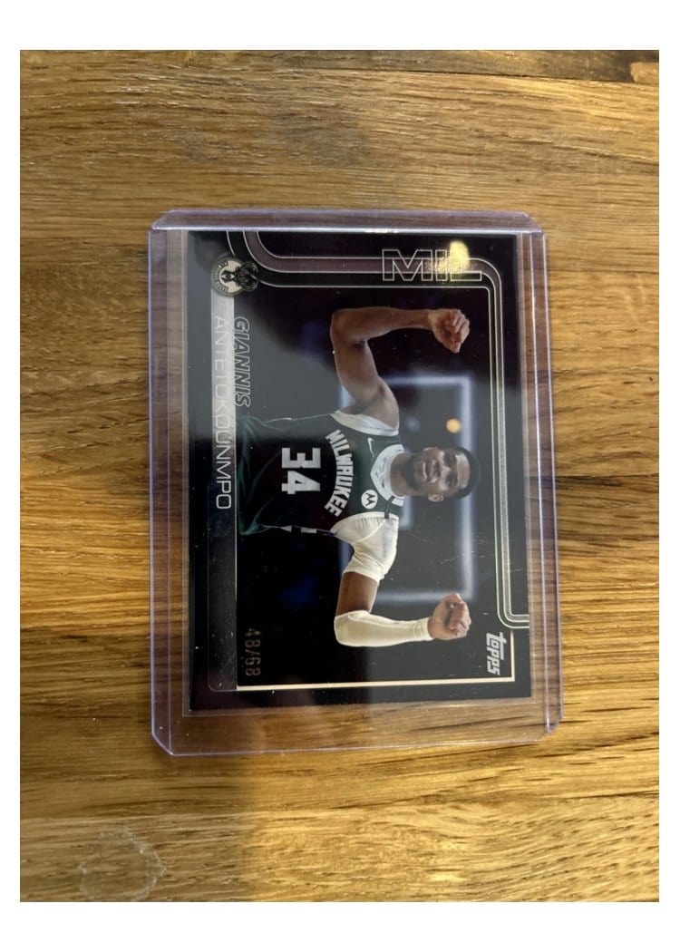 2025 Topps Giannis Antetokounmpo #54 card