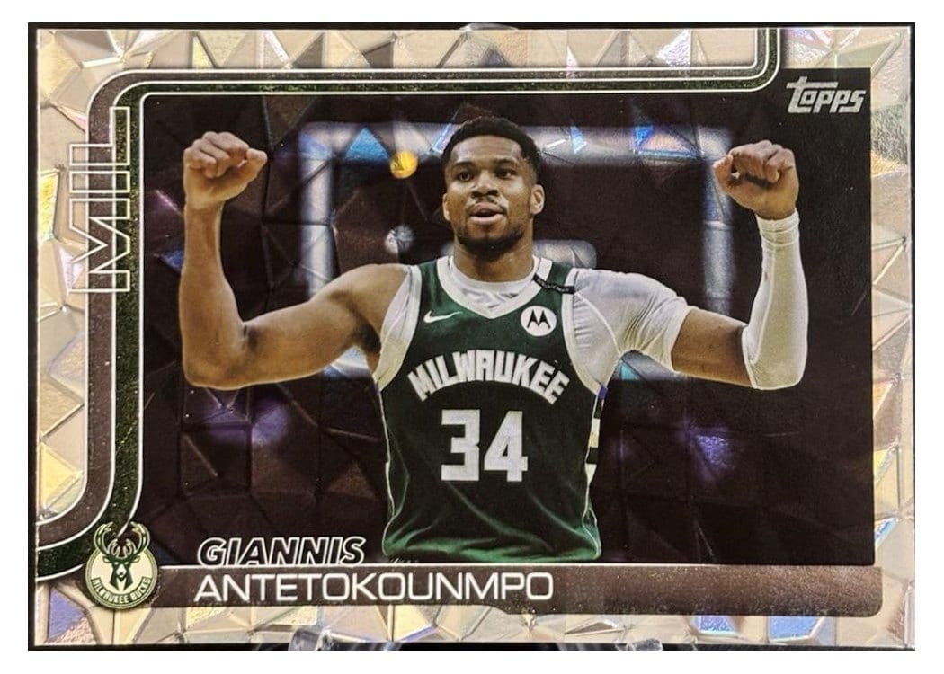 2025 Topps Giannis Antetokounmpo #54 card