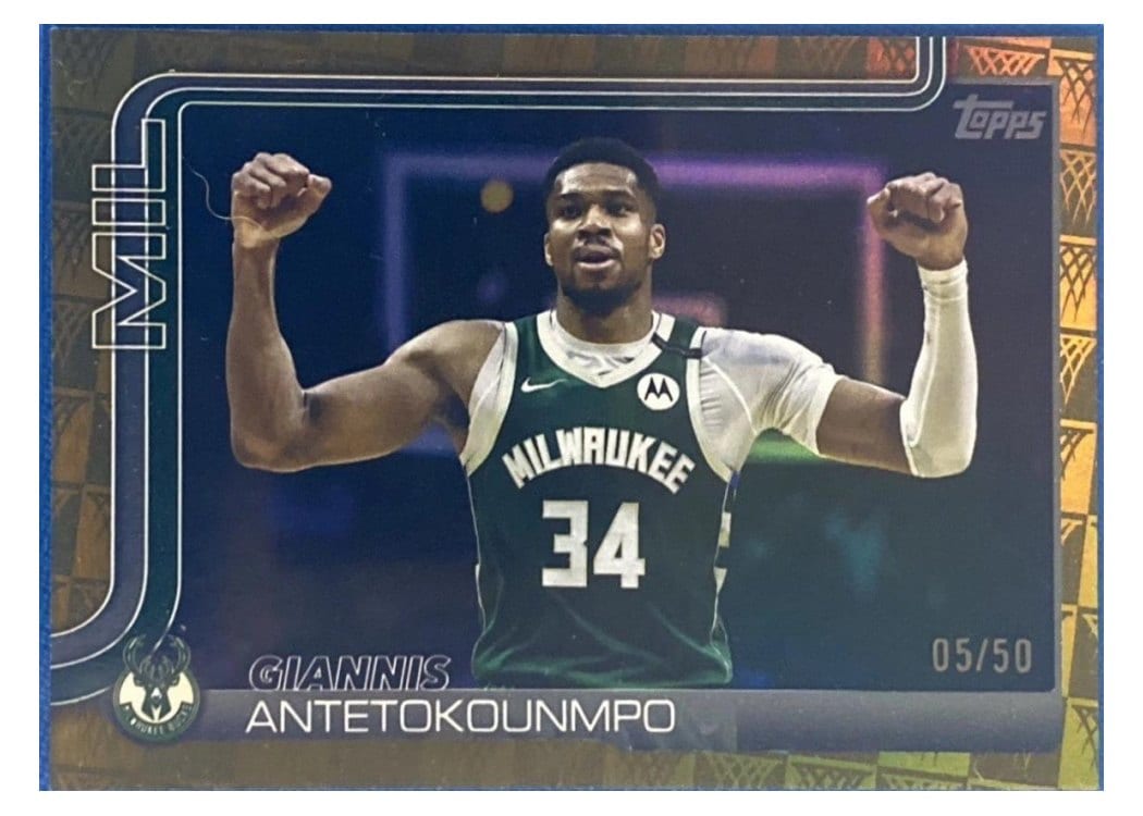 2025 Topps Giannis Antetokounmpo #54 card