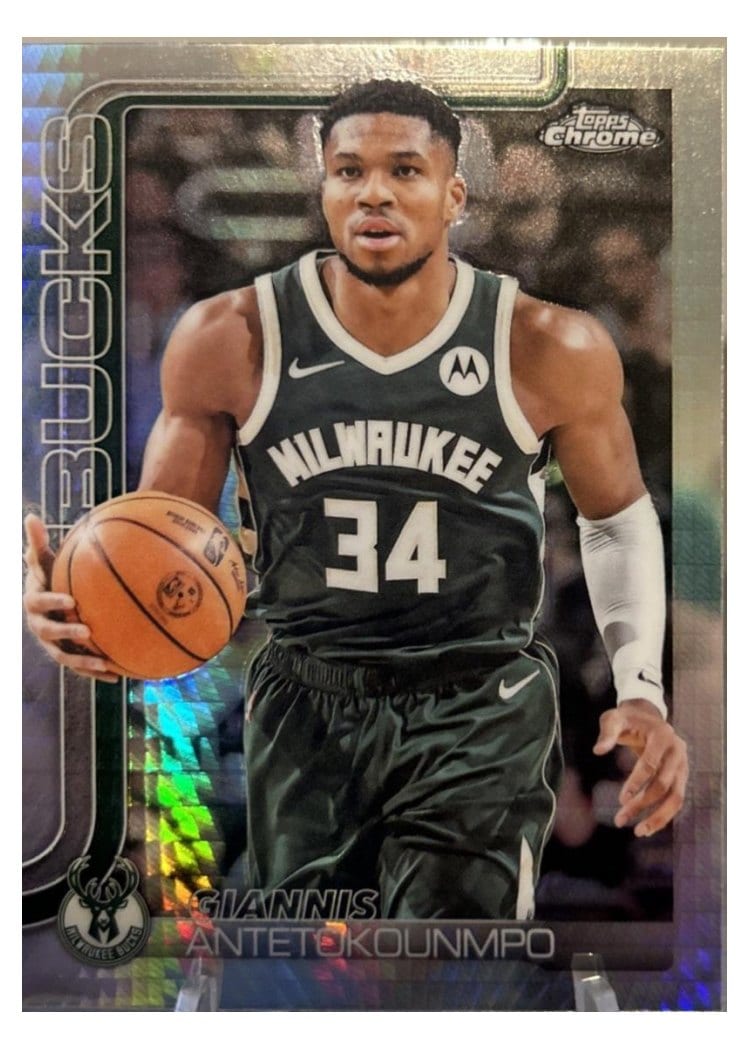 2025 Topps Chrome Giannis Antetokounmpo #137 card