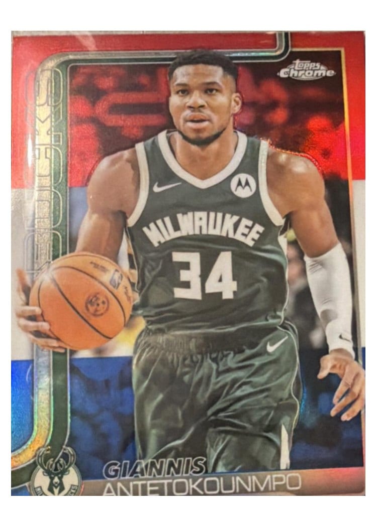 2025 Topps Chrome Giannis Antetokounmpo #137 card