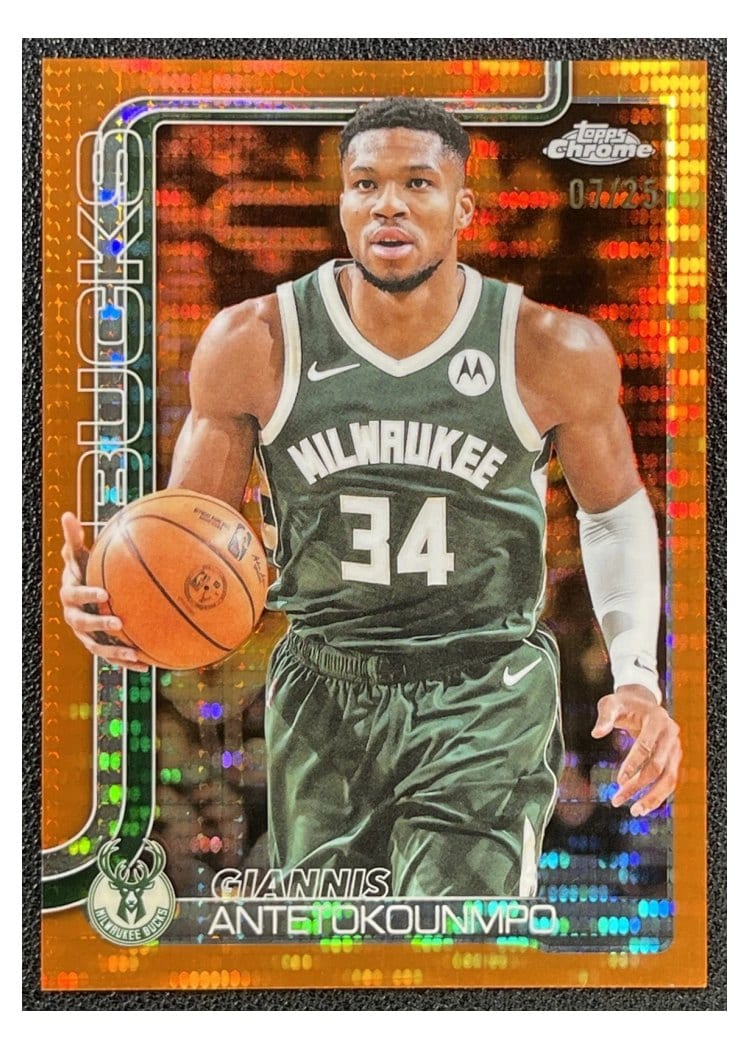 2025 Topps Chrome Giannis Antetokounmpo #137 card
