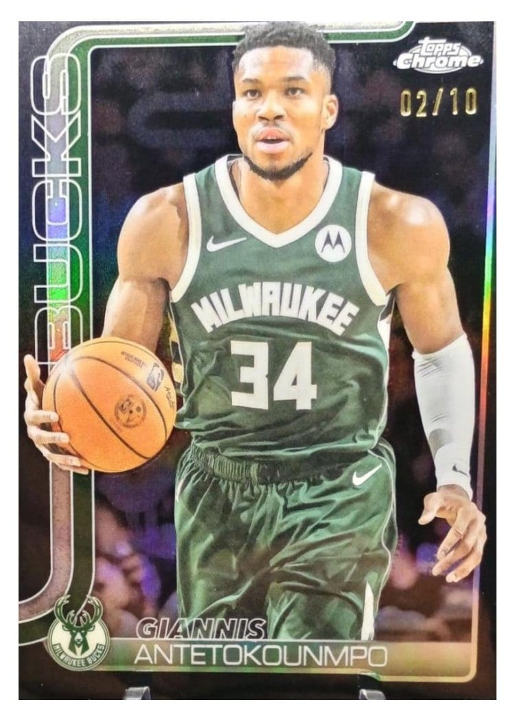 2025 Topps Chrome Giannis Antetokounmpo #137 card