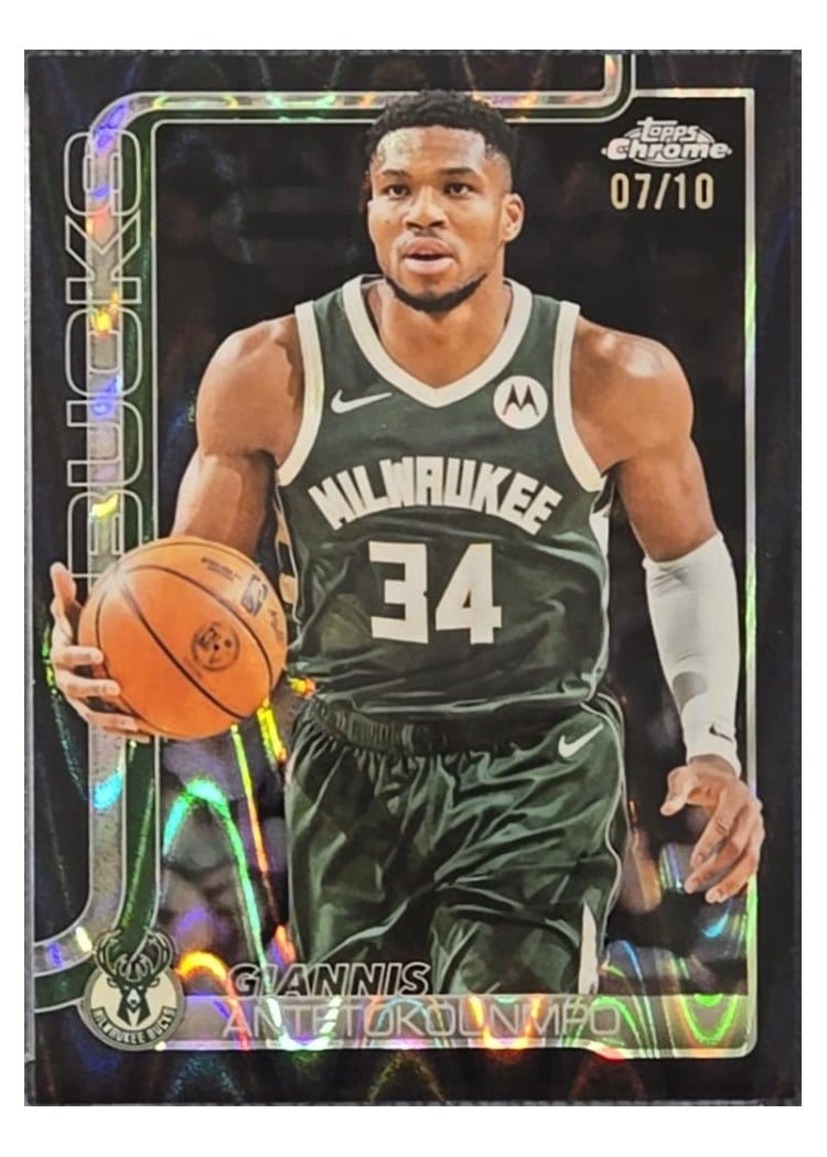2025 Topps Chrome Giannis Antetokounmpo #137 card