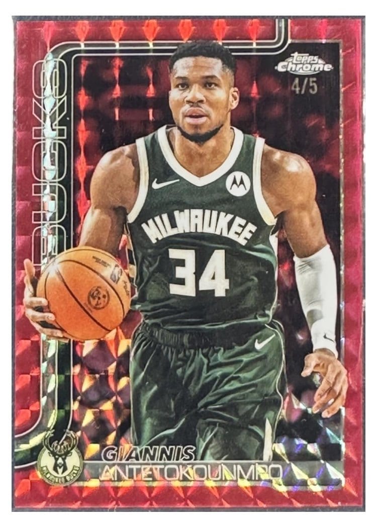 2025 Topps Chrome Giannis Antetokounmpo #137 card