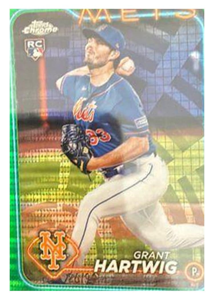 2024 Topps Chrome Base Set Grant Hartwig RayWave Green Refractor #45 card