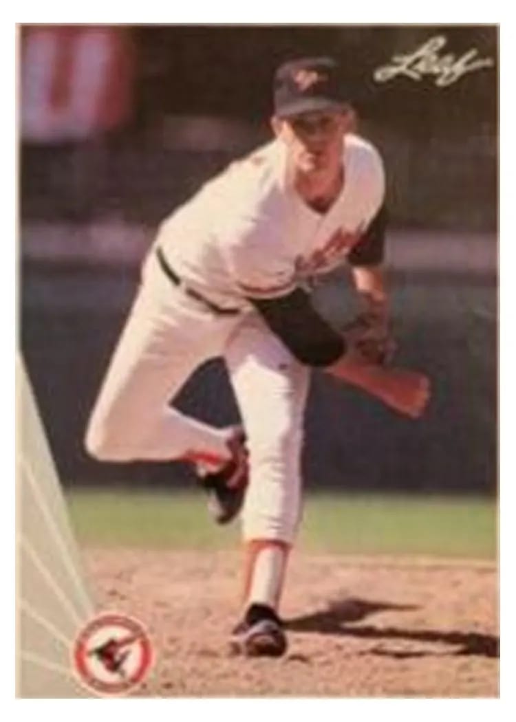 1990 Leaf Gregg Olson #7 card