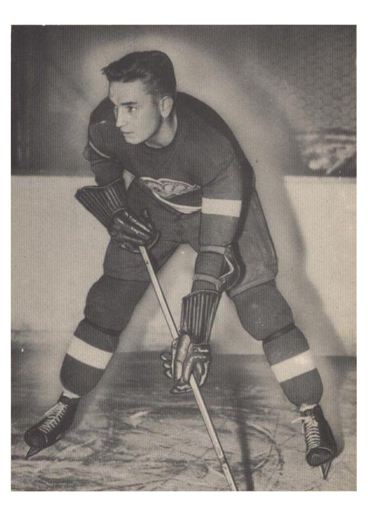 1939 O-Pee-Chee V301-1 Gus Giesebrecht #69 card