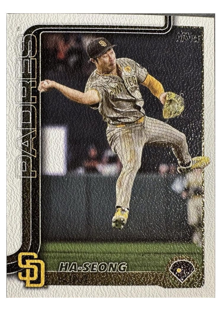 2025 Topps Base Set Ha-Seong Kim Canvas #175 card