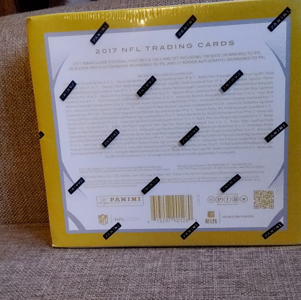 2017 Panini Immaculate Collection Hobby Box card