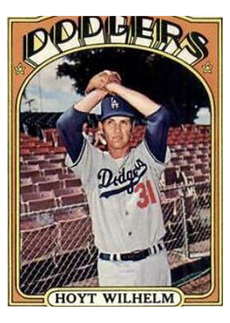 1972 Topps Hoyt Wilhelm #777 card