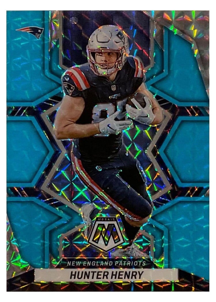 2022 Panini Mosaic Base Set Hunter Henry #136 card
