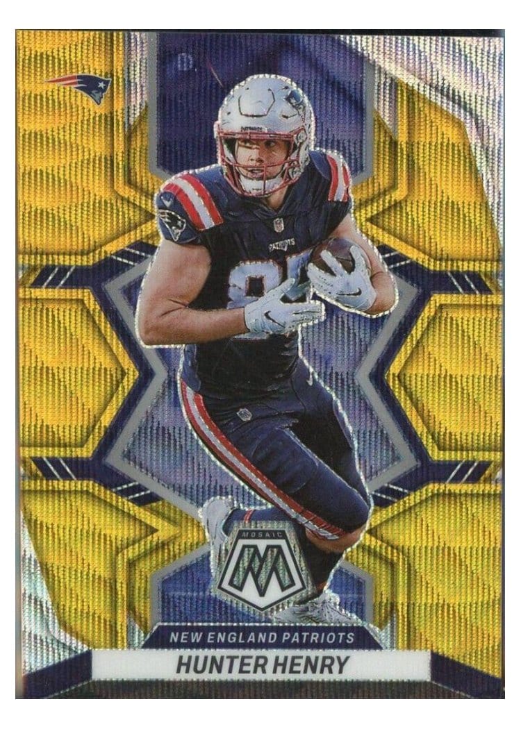 2022 Panini Mosaic Base Set Hunter Henry #136 card