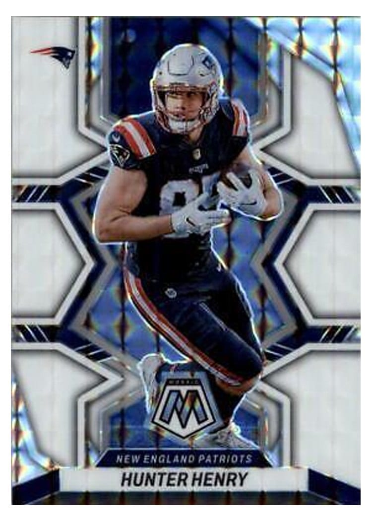 2022 Panini Mosaic Base Set Hunter Henry #136 card