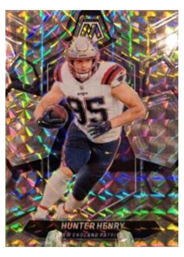 2024 Panini Mosaic Base Set Hunter Henry #152 card