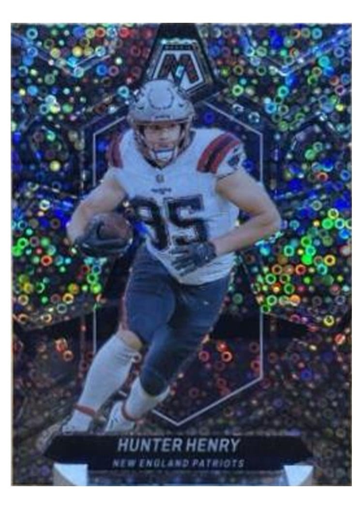 2024 Panini Mosaic Base Set Hunter Henry #152 card