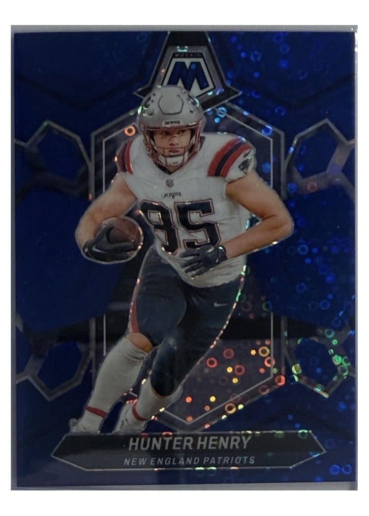 2024 Panini Mosaic Base Set Hunter Henry #152 card