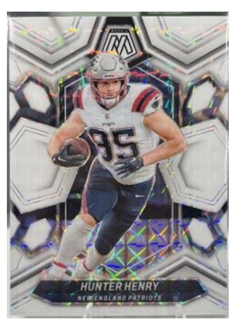 2024 Panini Mosaic Base Set Hunter Henry #152 card