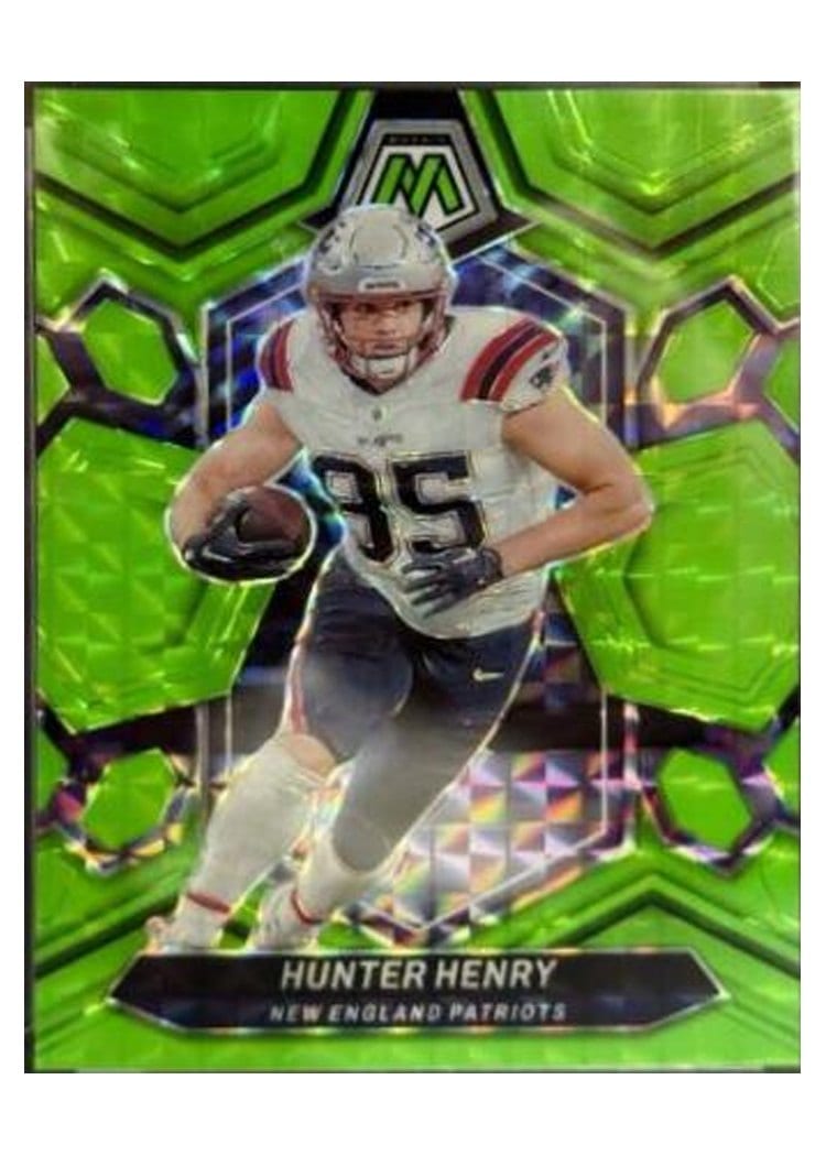 2024 Panini Mosaic Base Set Hunter Henry #152 card