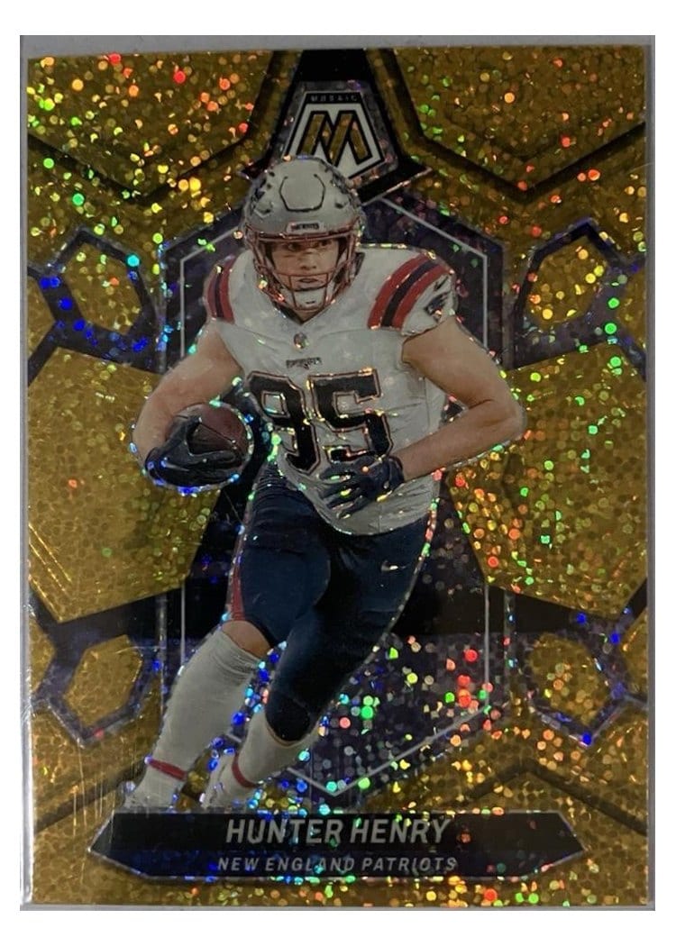 2024 Panini Mosaic Base Set Hunter Henry #152 card
