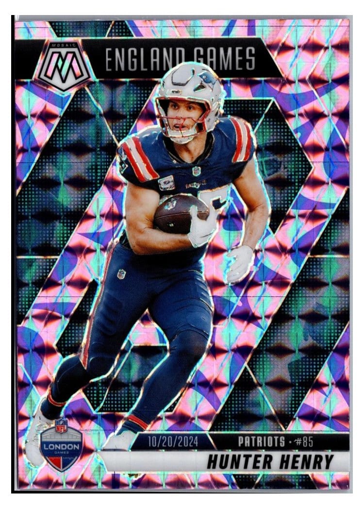 2025 Panini Mosaic Base Set Hunter Henry #262 card