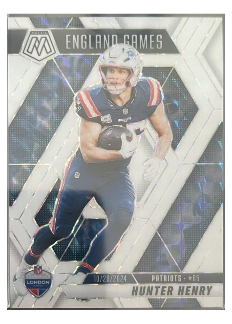 2025 Panini Mosaic Base Set Hunter Henry #262 card