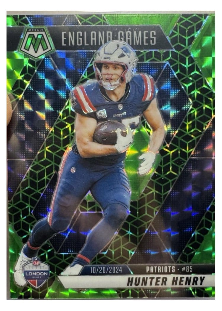 2025 Panini Mosaic Base Set Hunter Henry #262 card