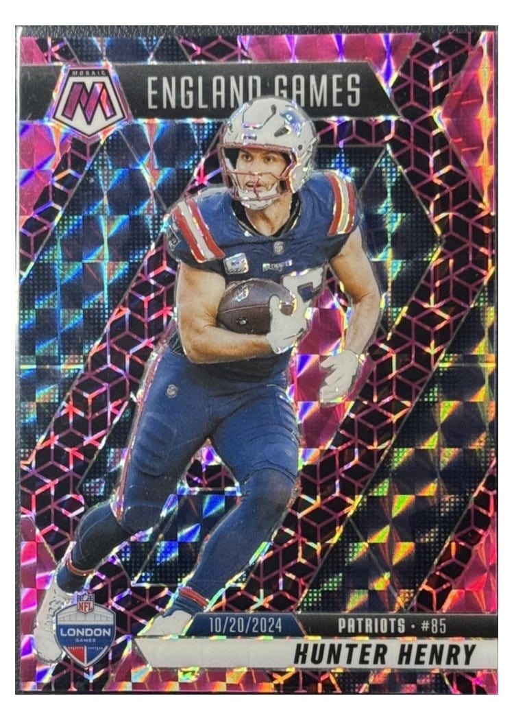 2025 Panini Mosaic Base Set Hunter Henry #262 card