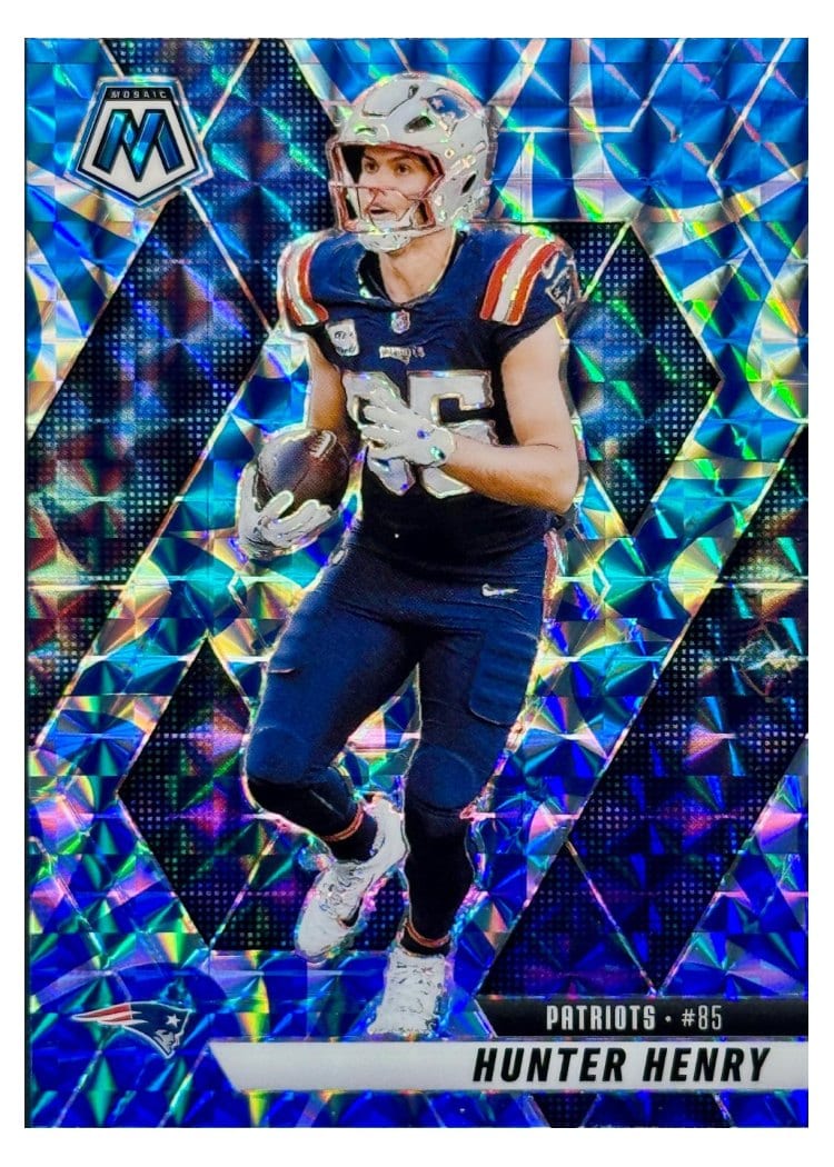 2025 Panini Mosaic Base Set Hunter Henry #79 card