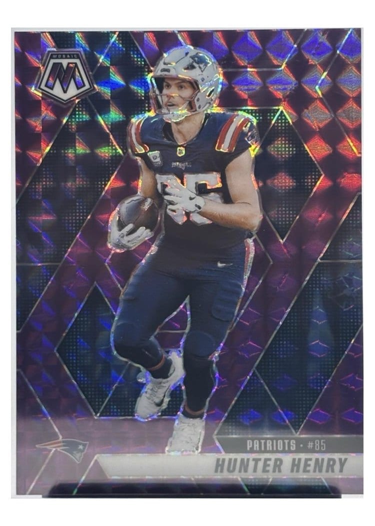 2025 Panini Mosaic Base Set Hunter Henry #79 card