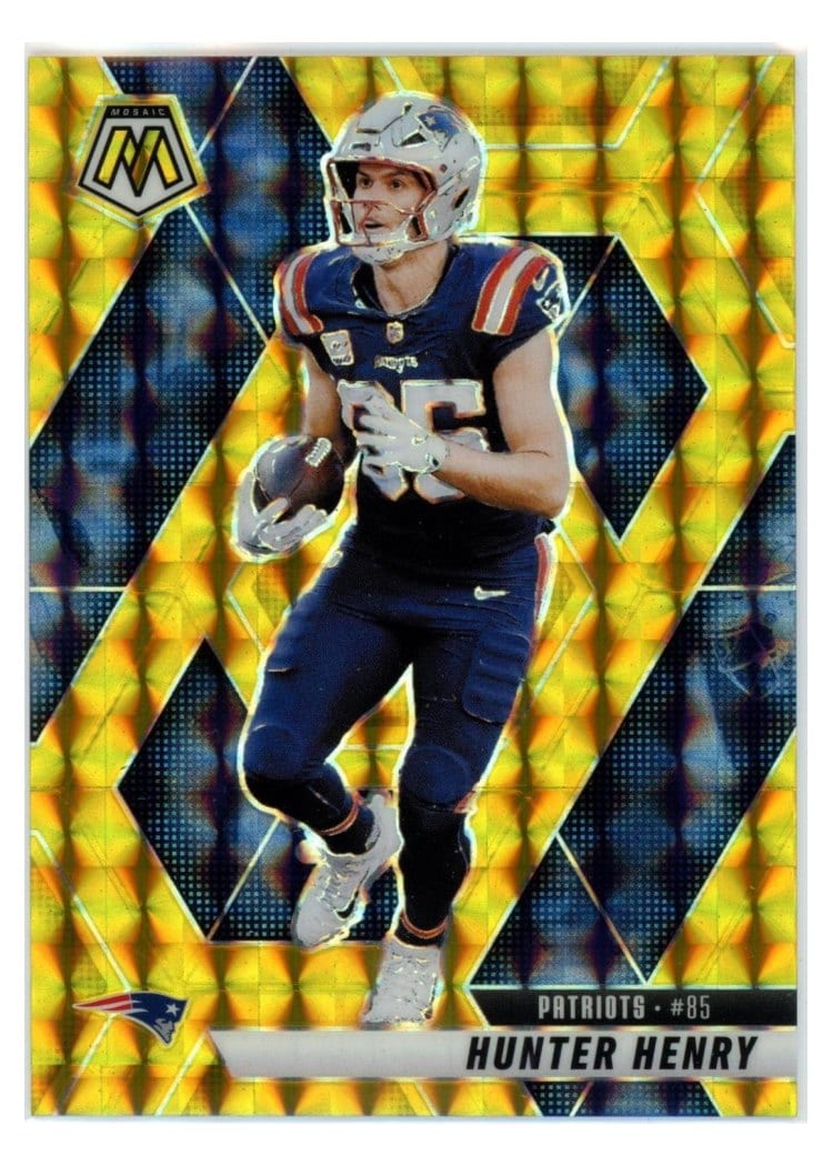 2025 Panini Mosaic Base Set Hunter Henry #79 card