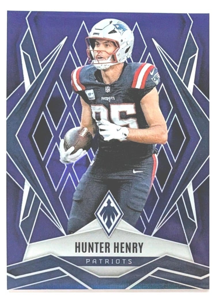 2025 Panini Phoenix Base Set Hunter Henry #97 card