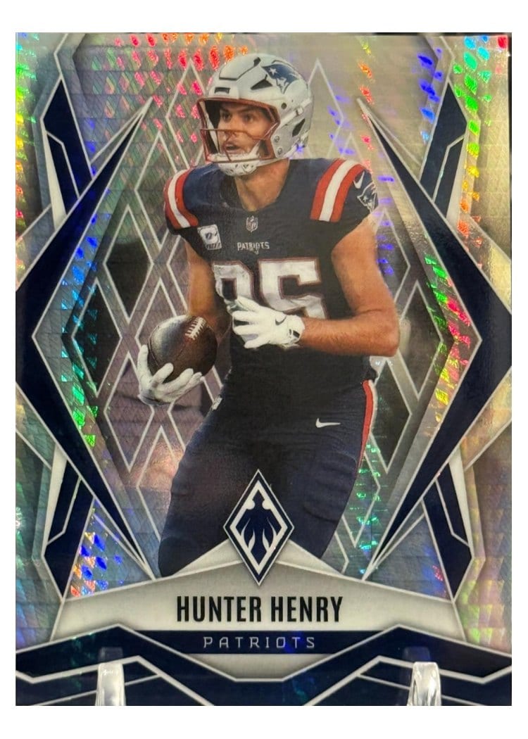 2025 Panini Phoenix Base Set Hunter Henry #97 card