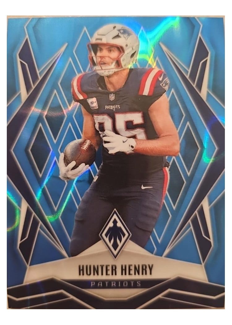 2025 Panini Phoenix Base Set Hunter Henry #97 card