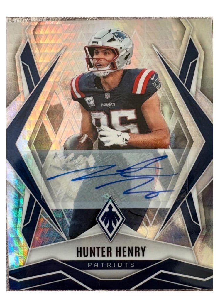 2025 Panini Phoenix Base Set Hunter Henry #97 card