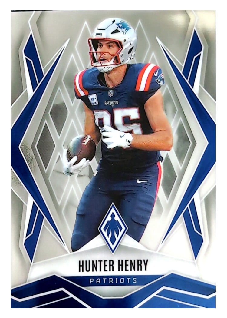 2025 Panini Phoenix Base Set Hunter Henry #97 card