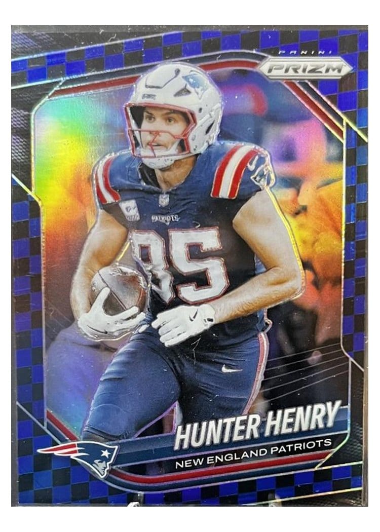 2025 Panini Prizm Base Set Hunter Henry #33 card