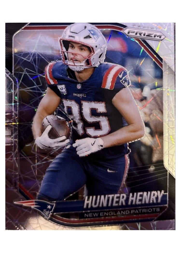 2025 Panini Prizm Base Set Hunter Henry #33 card