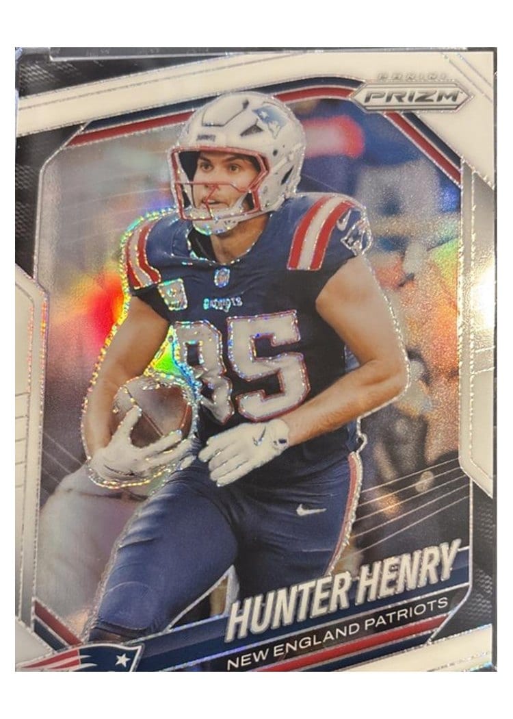 2025 Panini Prizm Base Set Hunter Henry White #33 card